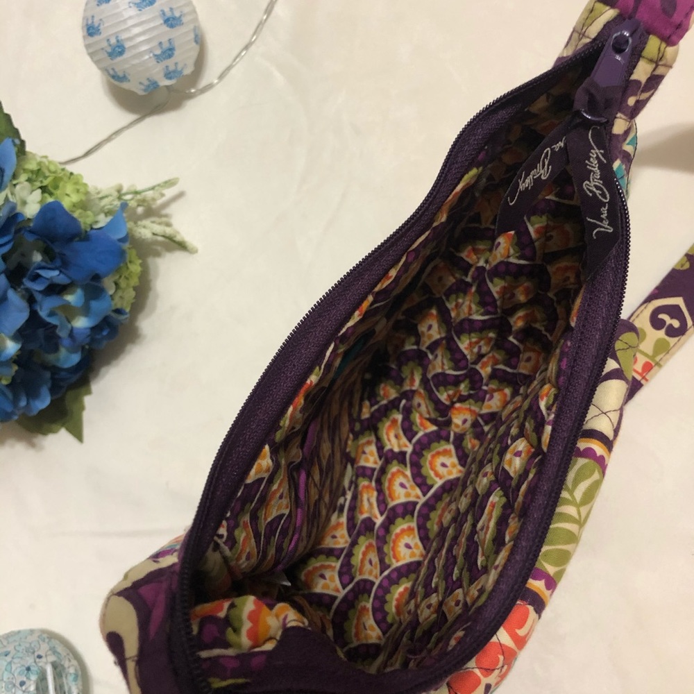 Vera Bradley Crossbody Purse - Picture 4 of 5